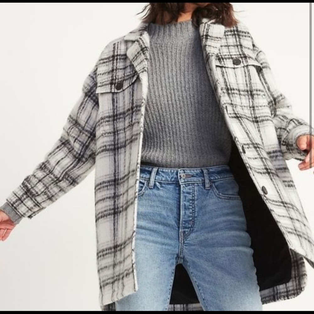 ISO Old Navy Shacket in L